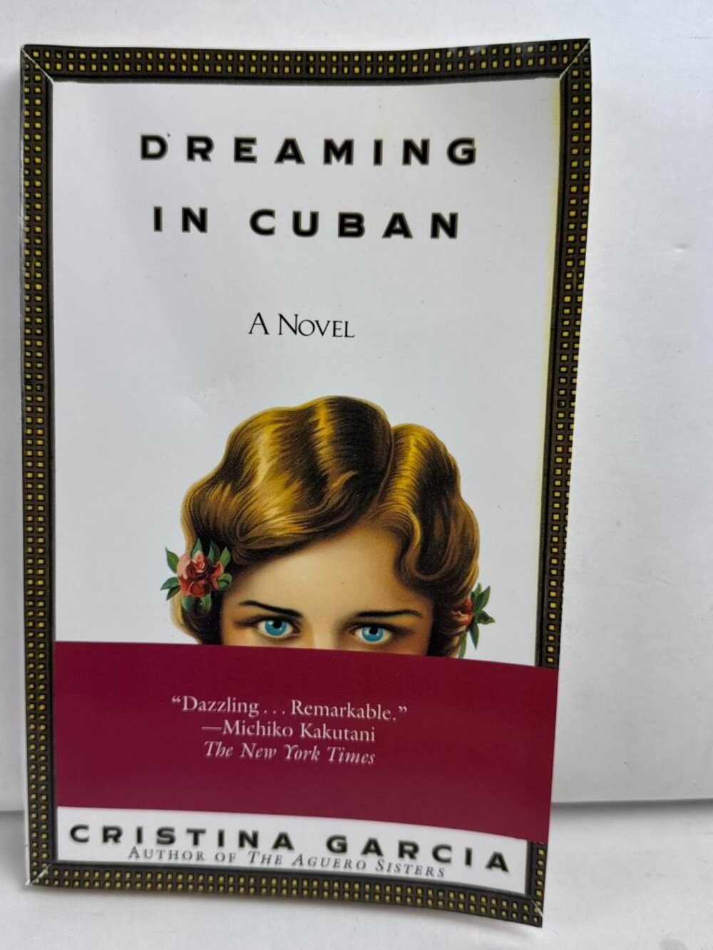 Dreaming in Cuban Cristina Garcia Paperback Novel ISBN 0345381432 Ballantine